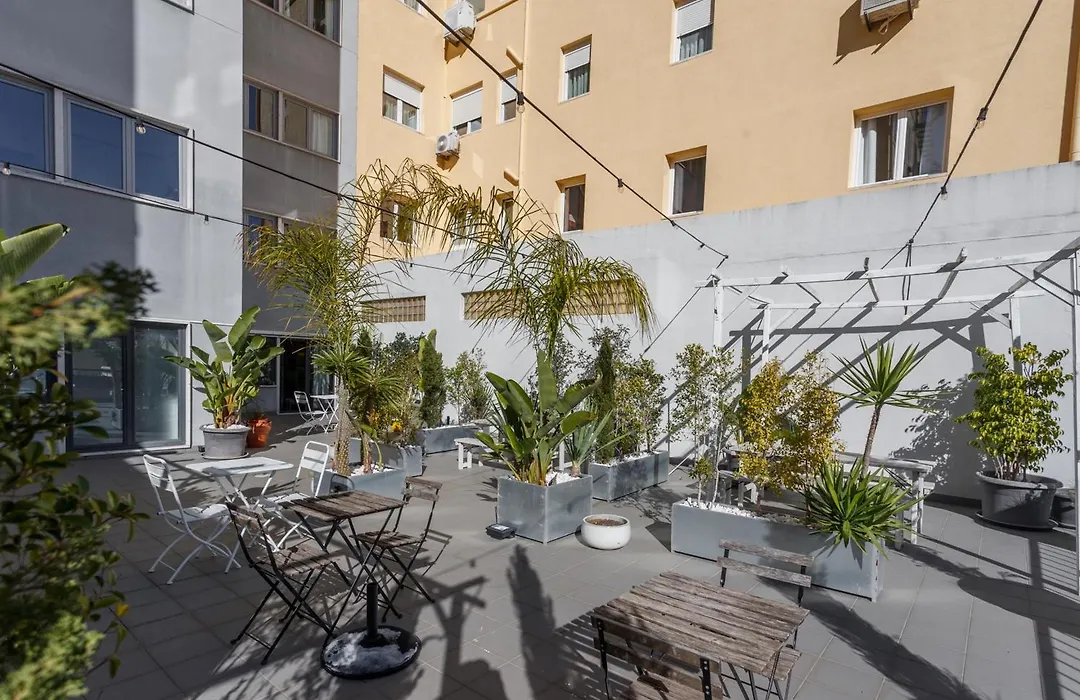 Prosecco Lifestyle In Lisbon By Misha'S Place 4B-1